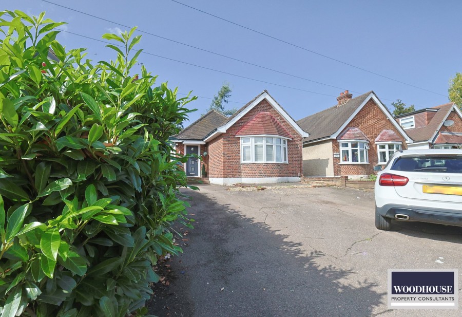 Images for Great Cambridge Road, Cheshunt, Hertfordshire EAID:3131305421 BID:11055924