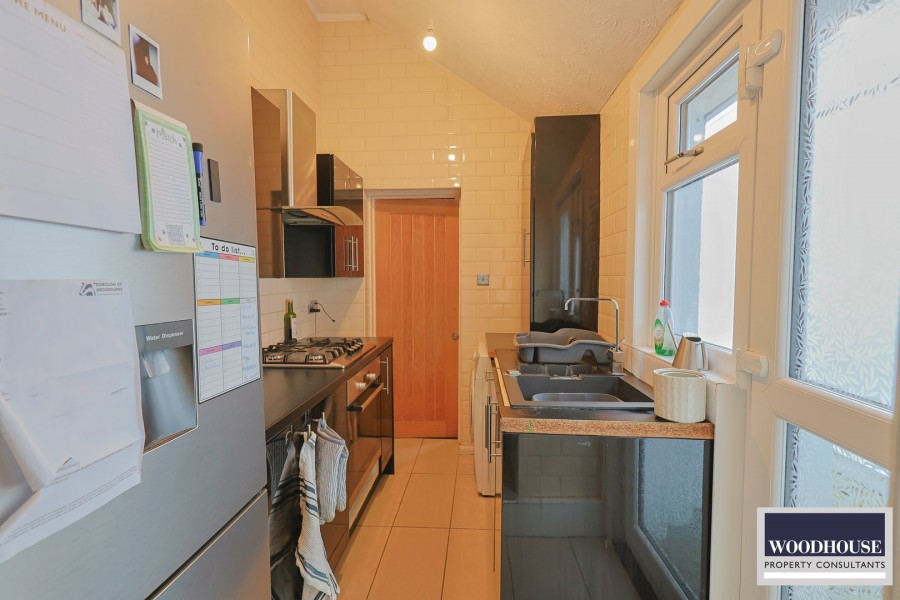 Images for Cadmore Lane, Cheshunt, Hertfordshire EAID:3131305421 BID:11055924