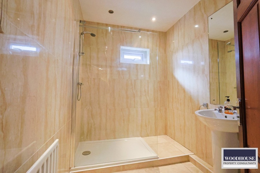 Images for Churchgate Road, Cheshunt, Hertfordshire EAID:3131305421 BID:11055924