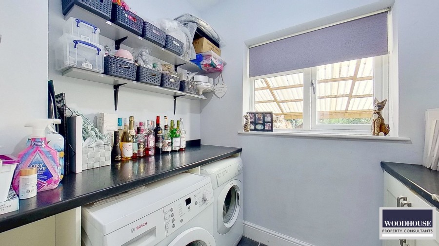 Images for Windmill Lane, Cheshunt, Hertfordshire EAID:3131305421 BID:11055924