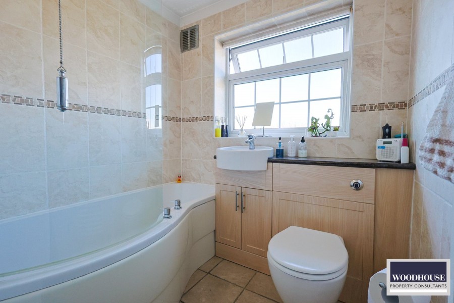 Images for Highfield Road, Cheshunt, Hertfordshire EAID:3131305421 BID:11055924
