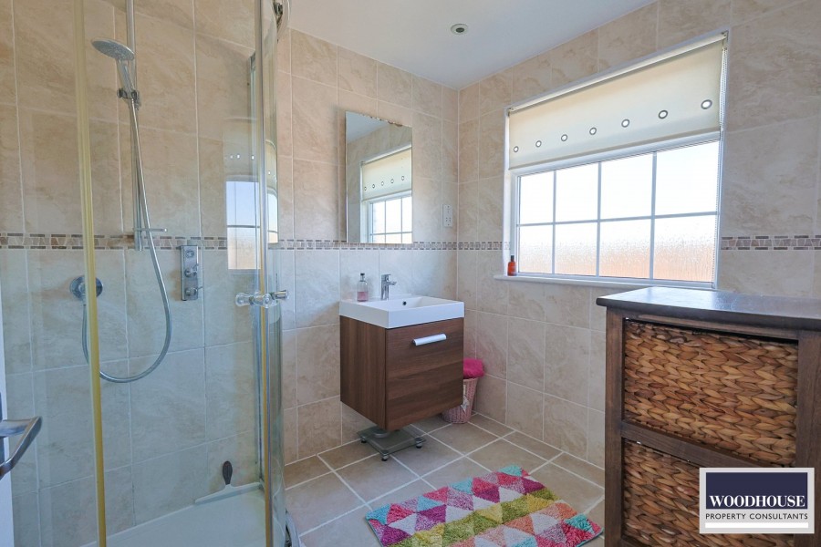 Images for Highfield Road, Cheshunt, Hertfordshire EAID:3131305421 BID:11055924