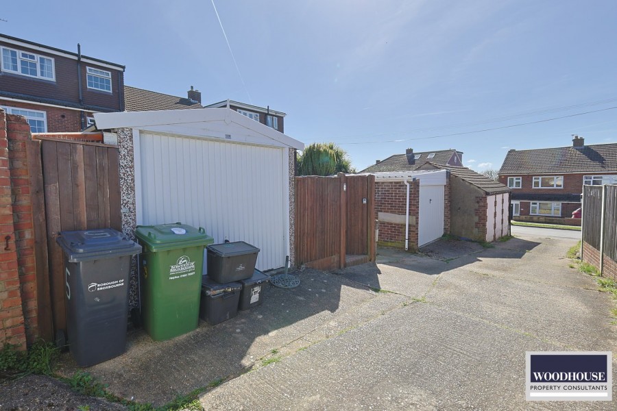Images for Highfield Road, Cheshunt, Hertfordshire EAID:3131305421 BID:11055924