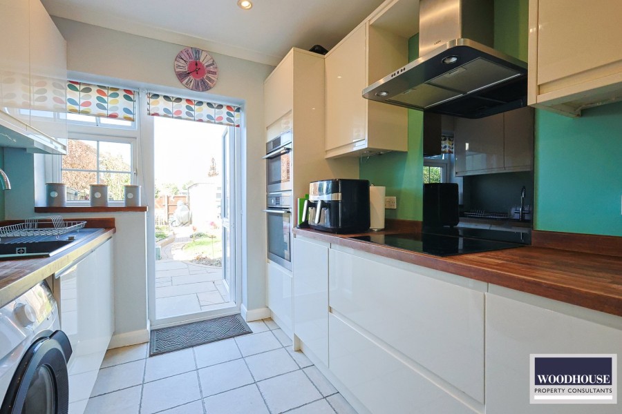 Images for Highfield Road, Cheshunt, Hertfordshire EAID:3131305421 BID:11055924