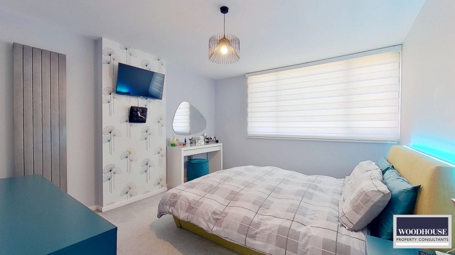 Images for Cheshunt, Waltham Cross, Hertfordshire EAID:3131305421 BID:11055924