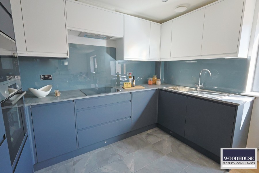 Images for Mimms Hall Road, Potters Bar, Hertfordshire EAID:3131305421 BID:11055924