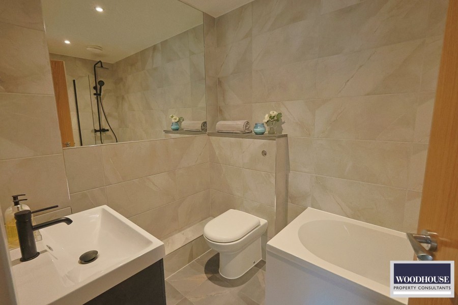 Images for Mimms Hall Road, Potters Bar, Hertfordshire EAID:3131305421 BID:11055924