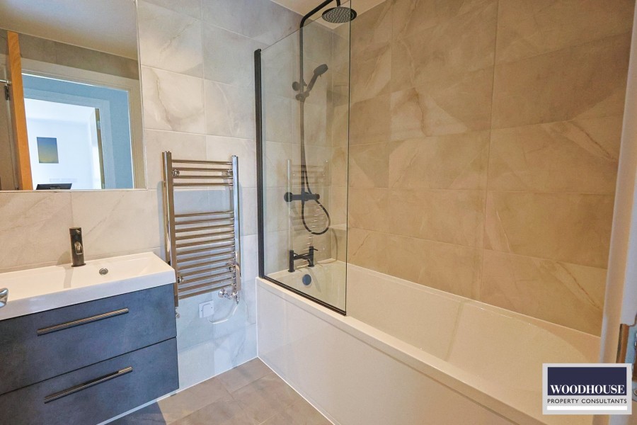 Images for Mimms Hall Road, Potters Bar, Hertfordshire EAID:3131305421 BID:11055924