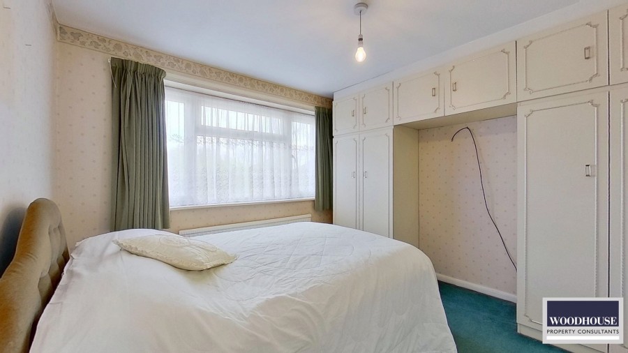 Images for Warwick Drive, Cheshunt, Hertfordshire EAID:3131305421 BID:11055924
