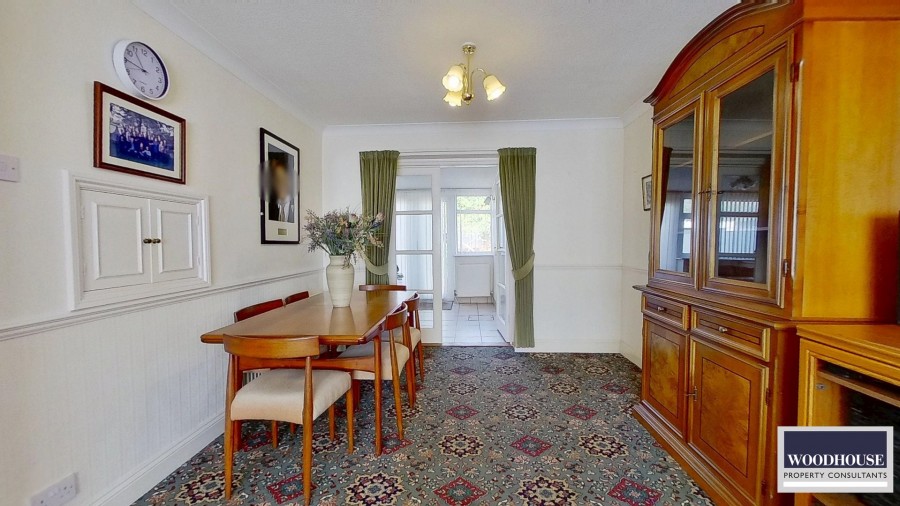 Images for Warwick Drive, Cheshunt, Hertfordshire EAID:3131305421 BID:11055924