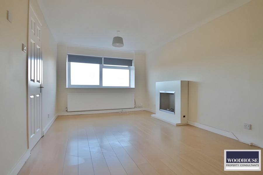 Images for Rosedale Way, Cheshunt, Hertfordshire EAID:3131305421 BID:11055924