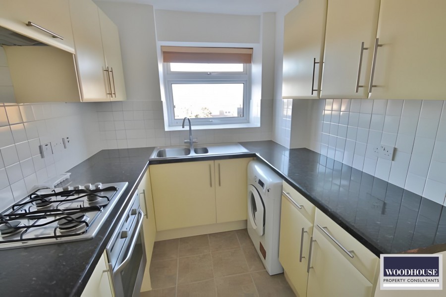 Images for Rosedale Way, Cheshunt, Hertfordshire EAID:3131305421 BID:11055924