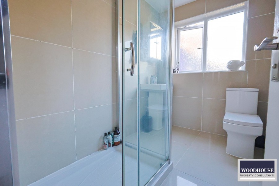 Images for Albury Grove Road, Cheshunt, Hertfordshire EAID:3131305421 BID:11055924