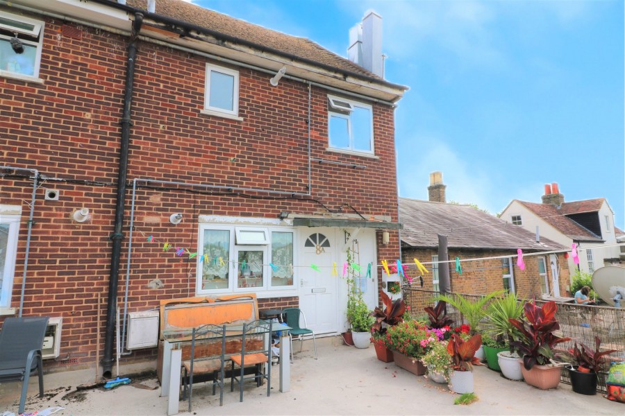 Images for Cheshunt, Waltham Cross, Hertfordshire EAID:3131305421 BID:11055924