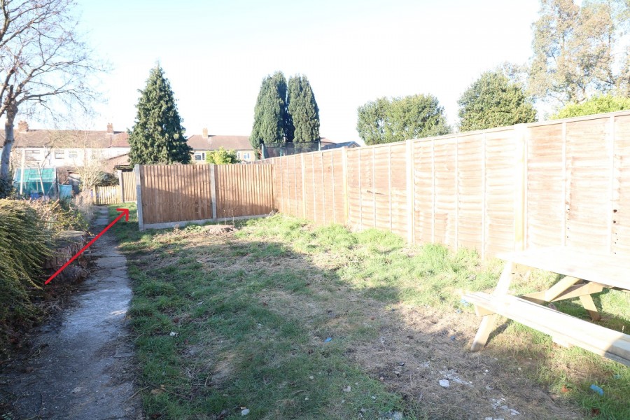 Images for Trinity Lane, Waltham Cross, Hertfordshire EAID:3131305421 BID:11055924