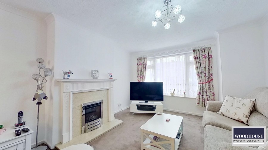 Images for Cheshunt, Waltham Cross, Hertfordshire EAID:3131305421 BID:11055924