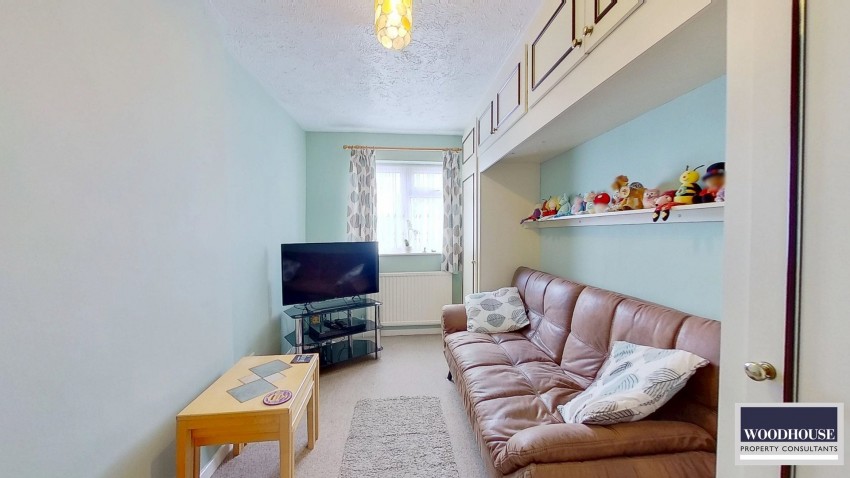 Images for Cheshunt, Waltham Cross, Hertfordshire EAID:3131305421 BID:11055924