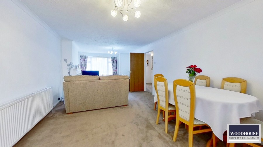 Images for Cheshunt, Waltham Cross, Hertfordshire EAID:3131305421 BID:11055924