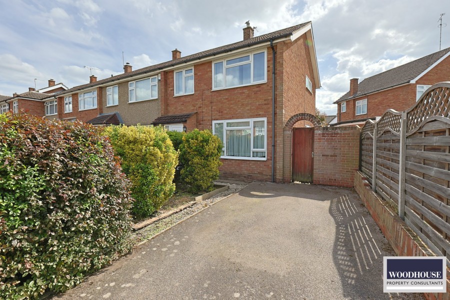 Images for Ashdown Crescent, Cheshunt, Hertfordshire EAID:3131305421 BID:11055924