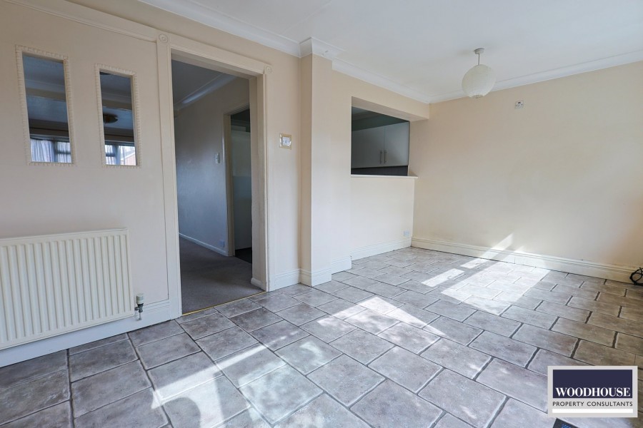 Images for Ashdown Crescent, Cheshunt, Hertfordshire EAID:3131305421 BID:11055924