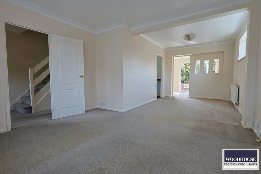 Images for Ashdown Crescent, Cheshunt, Hertfordshire EAID:3131305421 BID:11055924