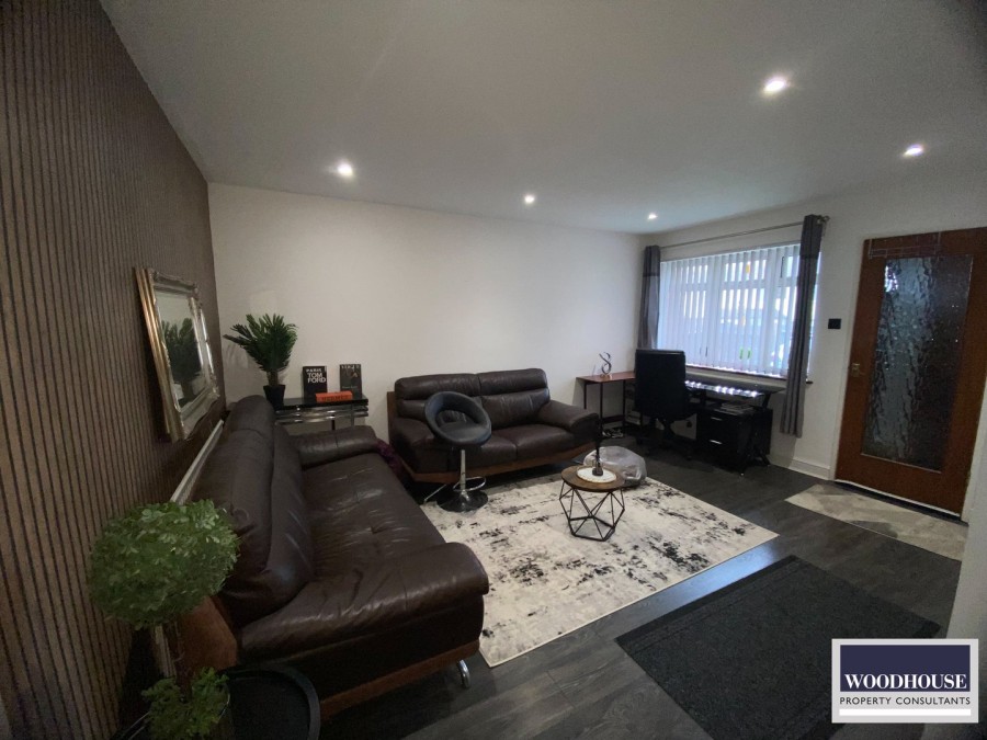 Images for Cheshunt, Waltham Cross, Hertfordshire EAID:3131305421 BID:11055924