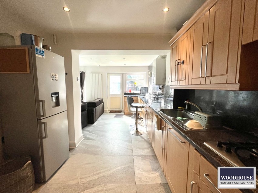 Images for Cheshunt, Waltham Cross, Hertfordshire EAID:3131305421 BID:11055924