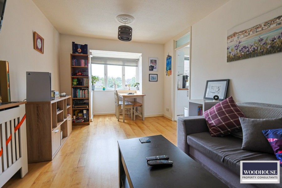 Images for Springfield Road, Cheshunt, Hertfordshire EAID:3131305421 BID:11055924