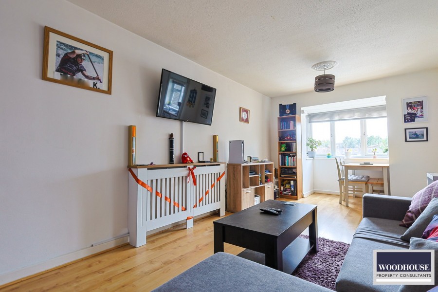 Images for Springfield Road, Cheshunt, Hertfordshire EAID:3131305421 BID:11055924