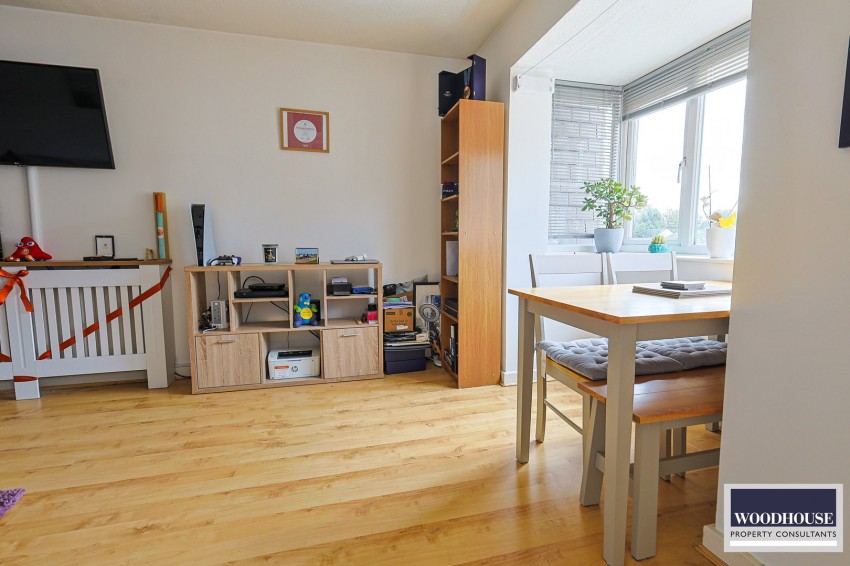 Images for Springfield Road, Cheshunt, Hertfordshire EAID:3131305421 BID:11055924
