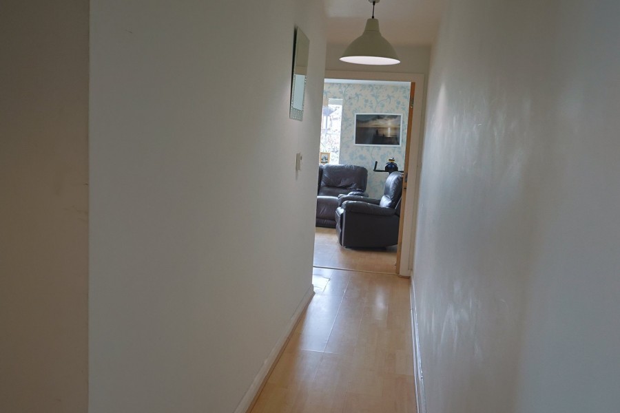 Images for High Street, Cheshunt, Hertfordshire EAID:3131305421 BID:11055924