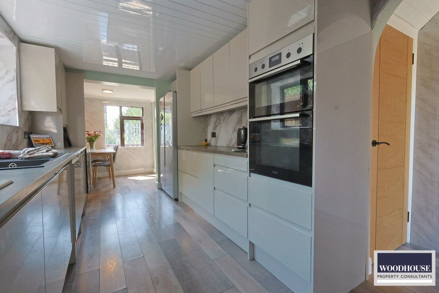 Images for Cadmore Lane, Cheshunt, Hertfordshire EAID:3131305421 BID:11055924