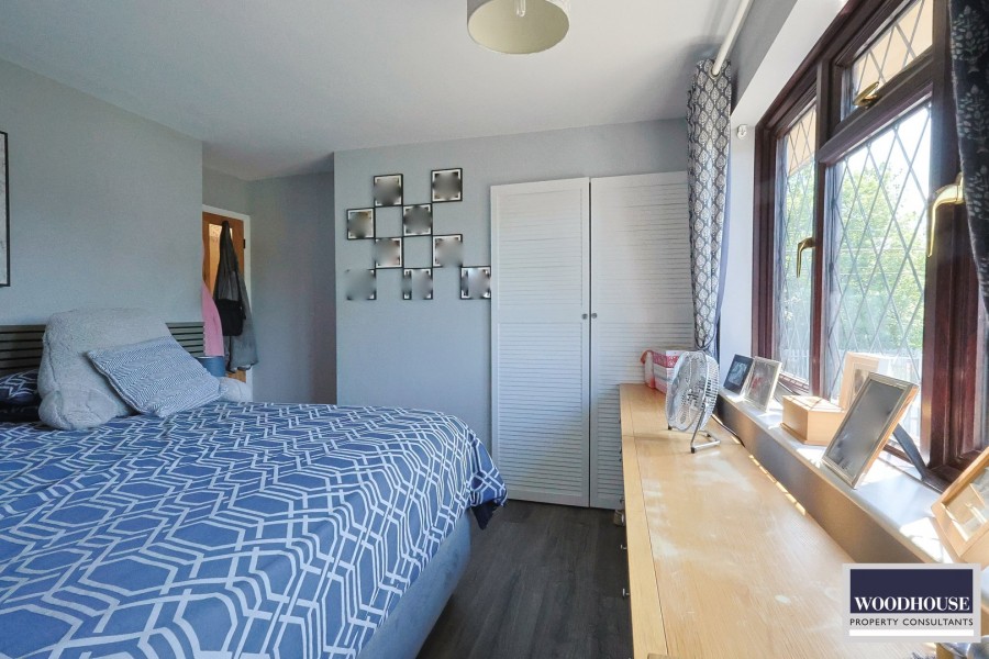 Images for Cadmore Lane, Cheshunt, Hertfordshire EAID:3131305421 BID:11055924