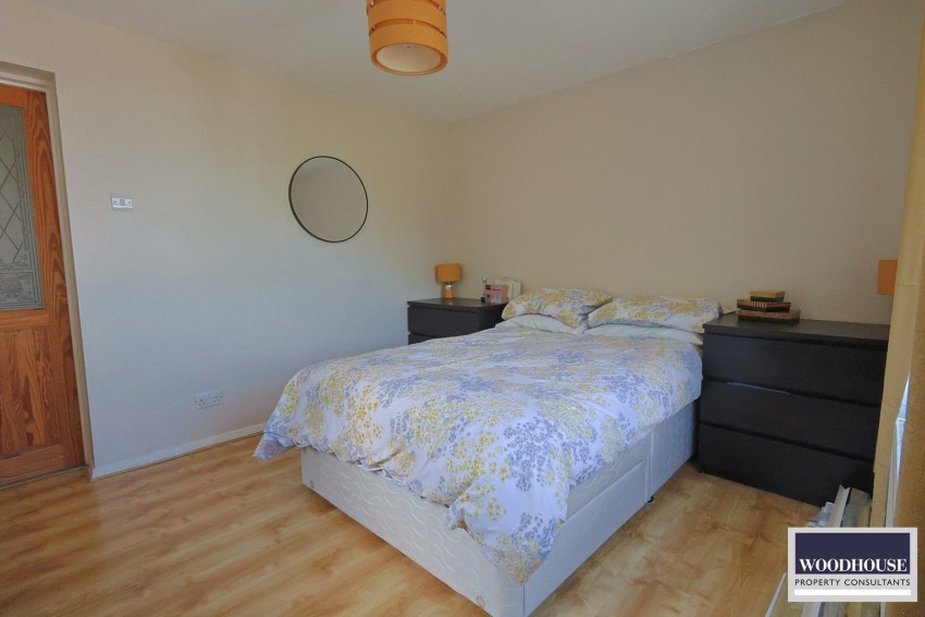 Images for Cadmore Lane, Cheshunt, Hertfordshire EAID:3131305421 BID:11055924