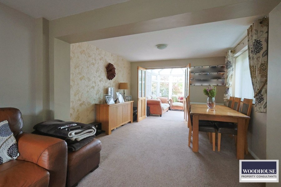 Images for Cadmore Lane, Cheshunt, Hertfordshire EAID:3131305421 BID:11055924