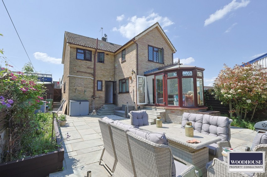 Images for Cadmore Lane, Cheshunt, Hertfordshire EAID:3131305421 BID:11055924