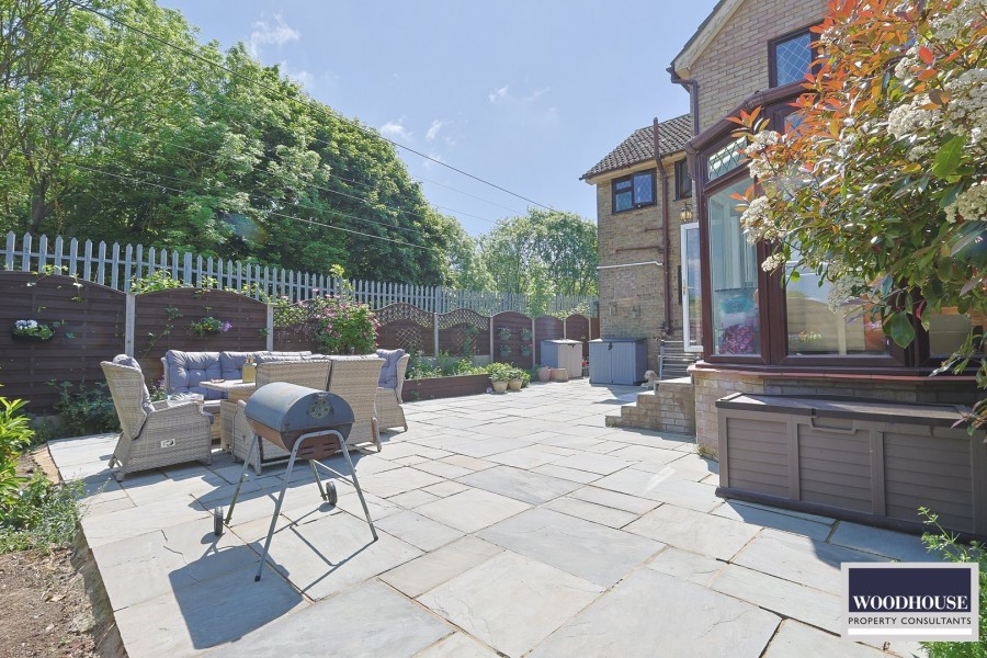 Images for Cadmore Lane, Cheshunt, Hertfordshire EAID:3131305421 BID:11055924