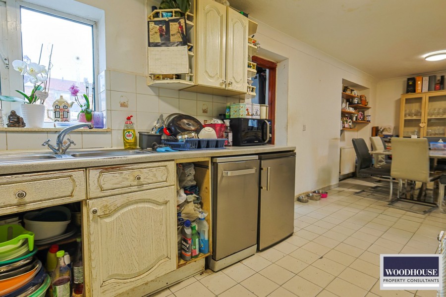 Images for Hammondstreet Road, Cheshunt, Hertfordshire EAID:3131305421 BID:11055924