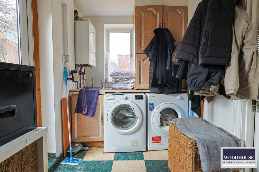 Images for Hammondstreet Road, Cheshunt, Hertfordshire EAID:3131305421 BID:11055924