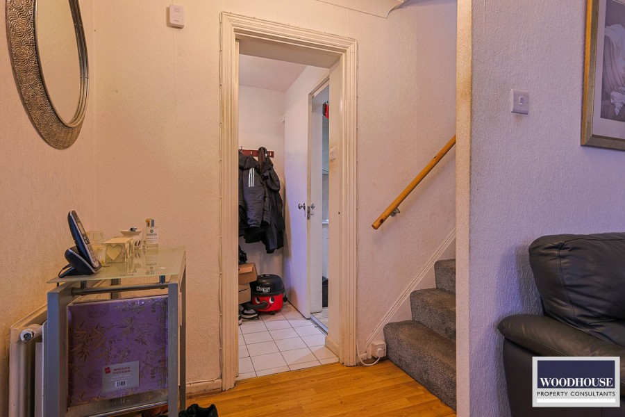 Images for Hammondstreet Road, Cheshunt, Hertfordshire EAID:3131305421 BID:11055924