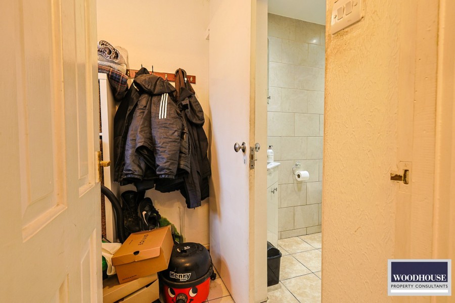 Images for Hammondstreet Road, Cheshunt, Hertfordshire EAID:3131305421 BID:11055924