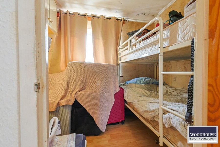 Images for Hammondstreet Road, Cheshunt, Hertfordshire EAID:3131305421 BID:11055924