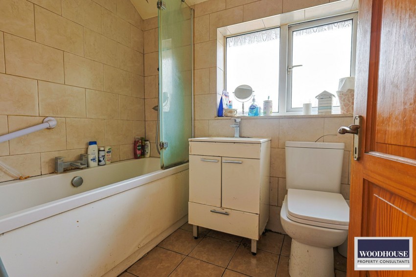 Images for Hammondstreet Road, Cheshunt, Hertfordshire EAID:3131305421 BID:11055924