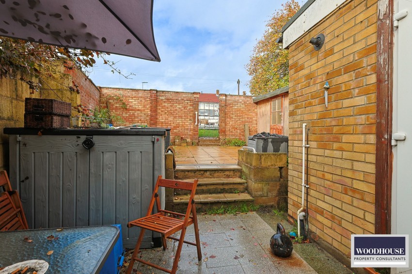 Images for Hammondstreet Road, Cheshunt, Hertfordshire EAID:3131305421 BID:11055924