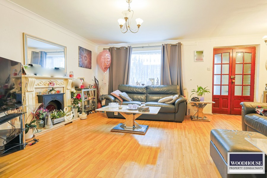 Images for Hammondstreet Road, Cheshunt, Hertfordshire EAID:3131305421 BID:11055924