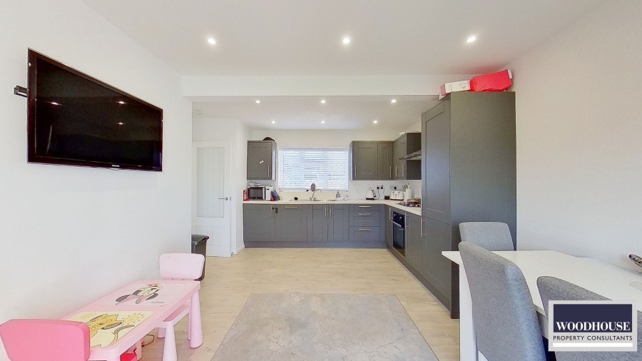 Images for Cuffley, Potters Bar, Hertfordshire EAID:3131305421 BID:11055924