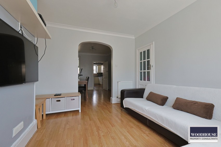 Images for King Edward Road, Waltham Cross, Hertfordshire EAID:3131305421 BID:11055924