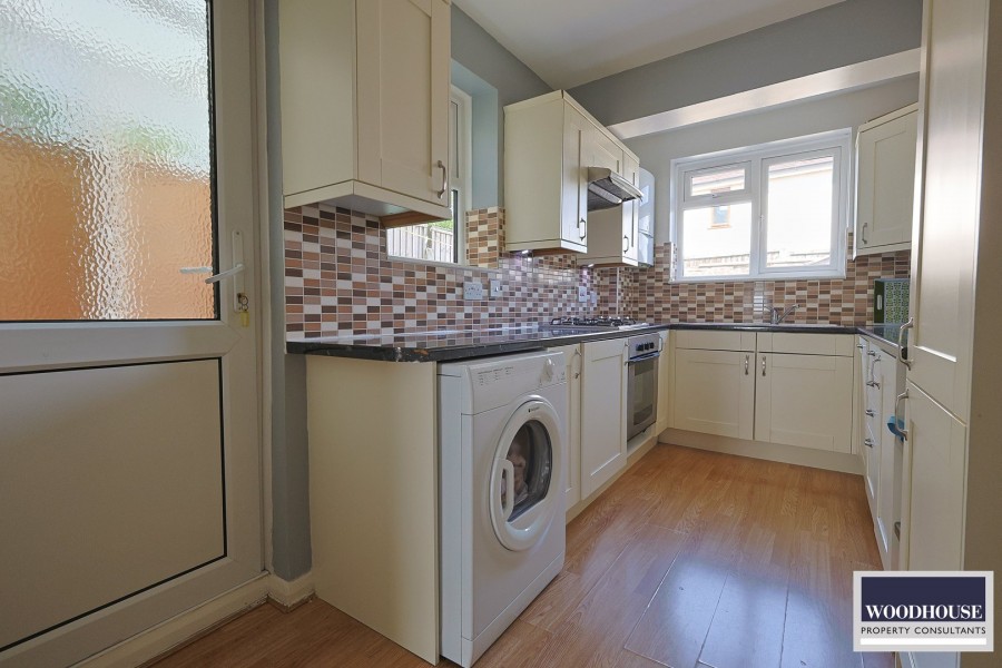 Images for King Edward Road, Waltham Cross, Hertfordshire EAID:3131305421 BID:11055924