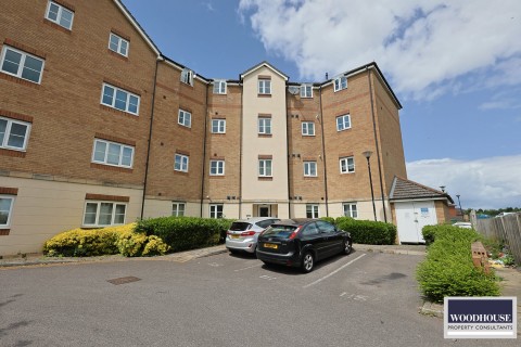 Huron Road, Broxbourne, Hertfordshire