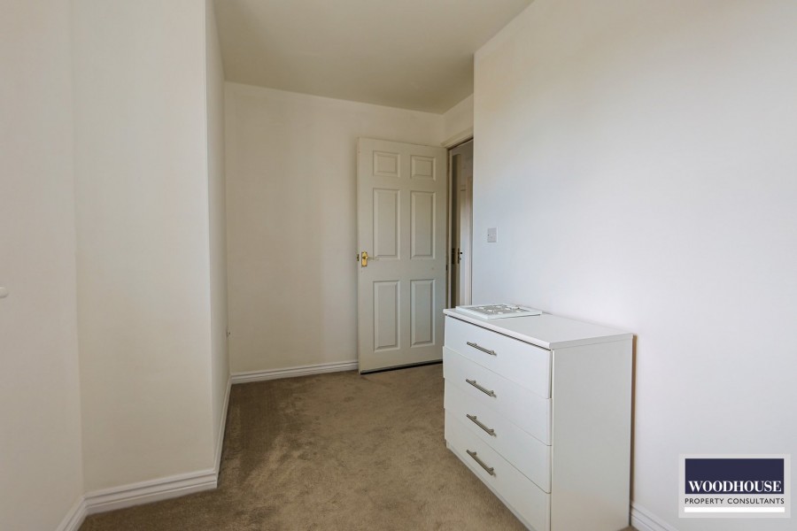 Images for Huron Road, Broxbourne, Hertfordshire EAID:3131305421 BID:11055924